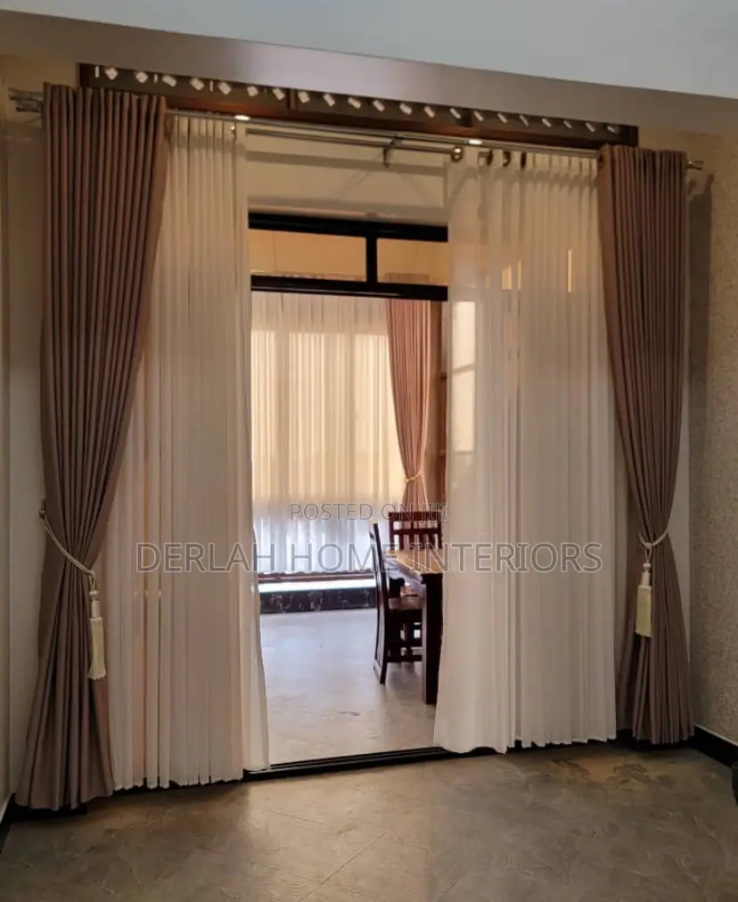 Full Set Curtain With a Net for Large Door