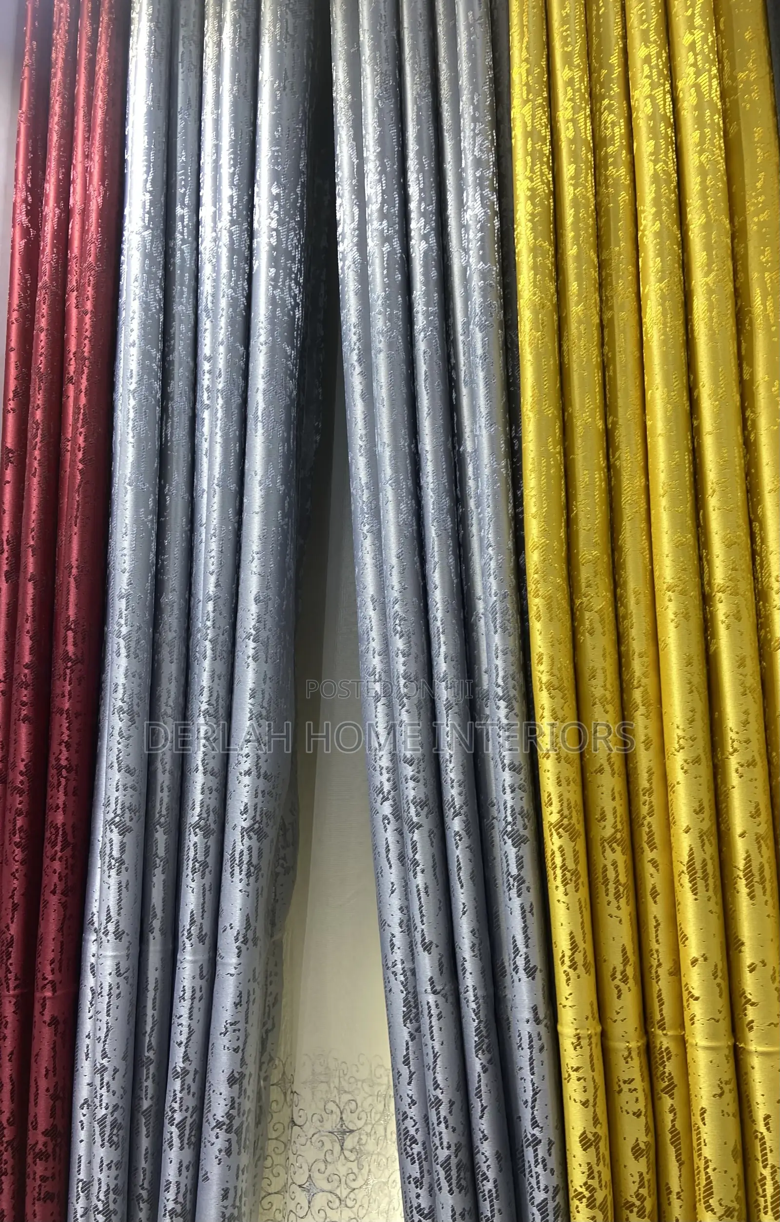 Muzira Yellow Curtain and Qrey Plus Maroon
