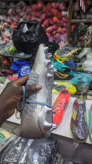 Rugby Boots and Football Boots Available in Different Sizes