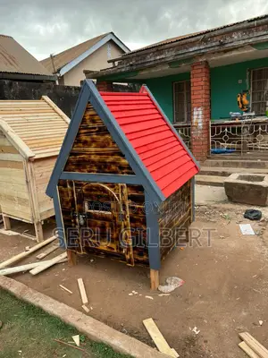 GFF Nice Dogs House Ahouse