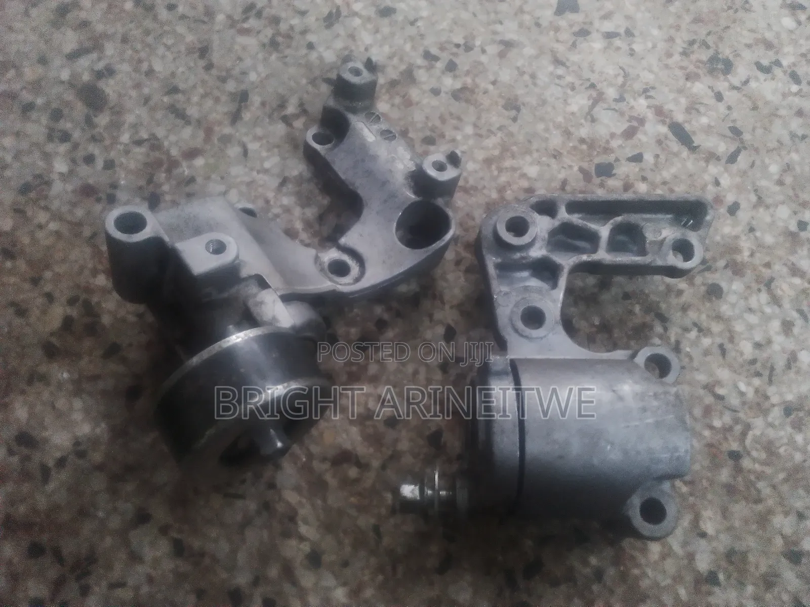 Fan Belt Tensioner for Toyota Mark X.