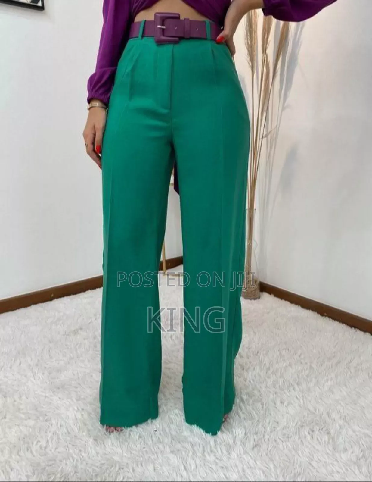 Top Green Ladies Pants