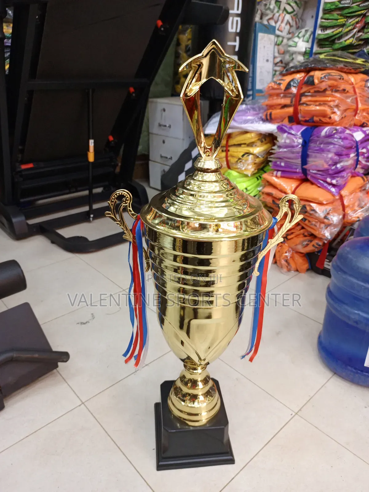 Gold Trophy Original