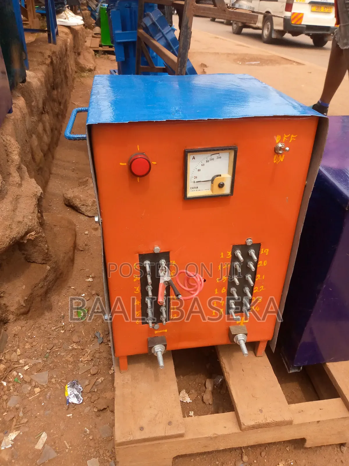 Battery Charger/Heavy Duty
