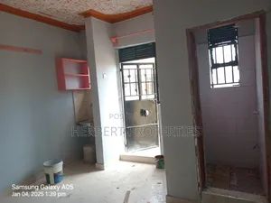 1bdrm House in Bweyogerere Town, Central Division for rent