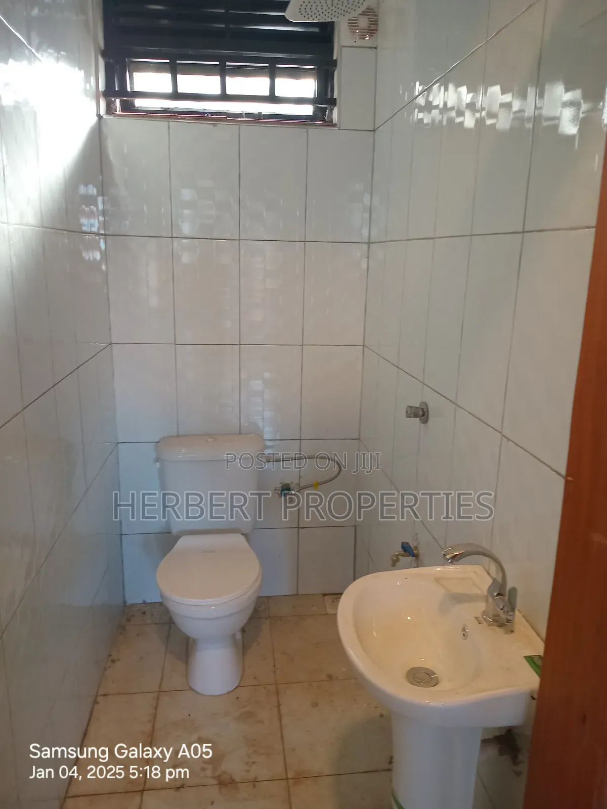1bdrm House in Bweyogerere Town, Central Division for rent