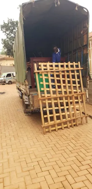 House Movers, Packers and Storage* 