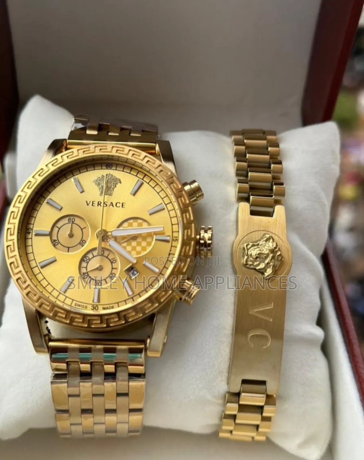 Versace Men's Classy Analog Wrist Watch