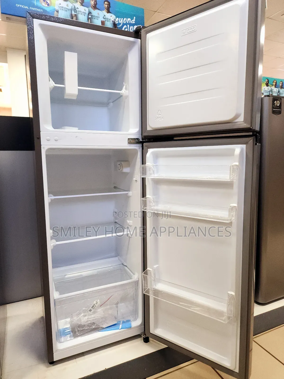 200ltrs Hisense Defrost Double Door Fridge at a Cut Price
