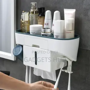 Plastic Portable Wall-Mounted Toothbrush Holder