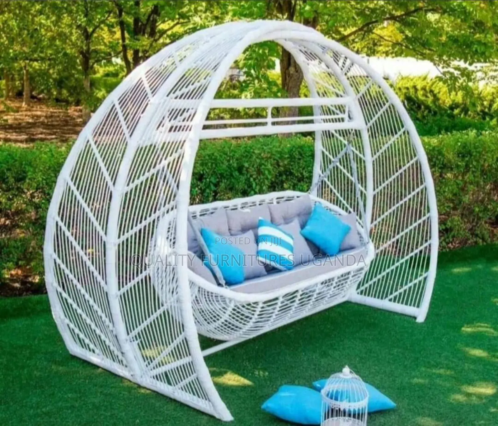 Beache Chair in White Colour