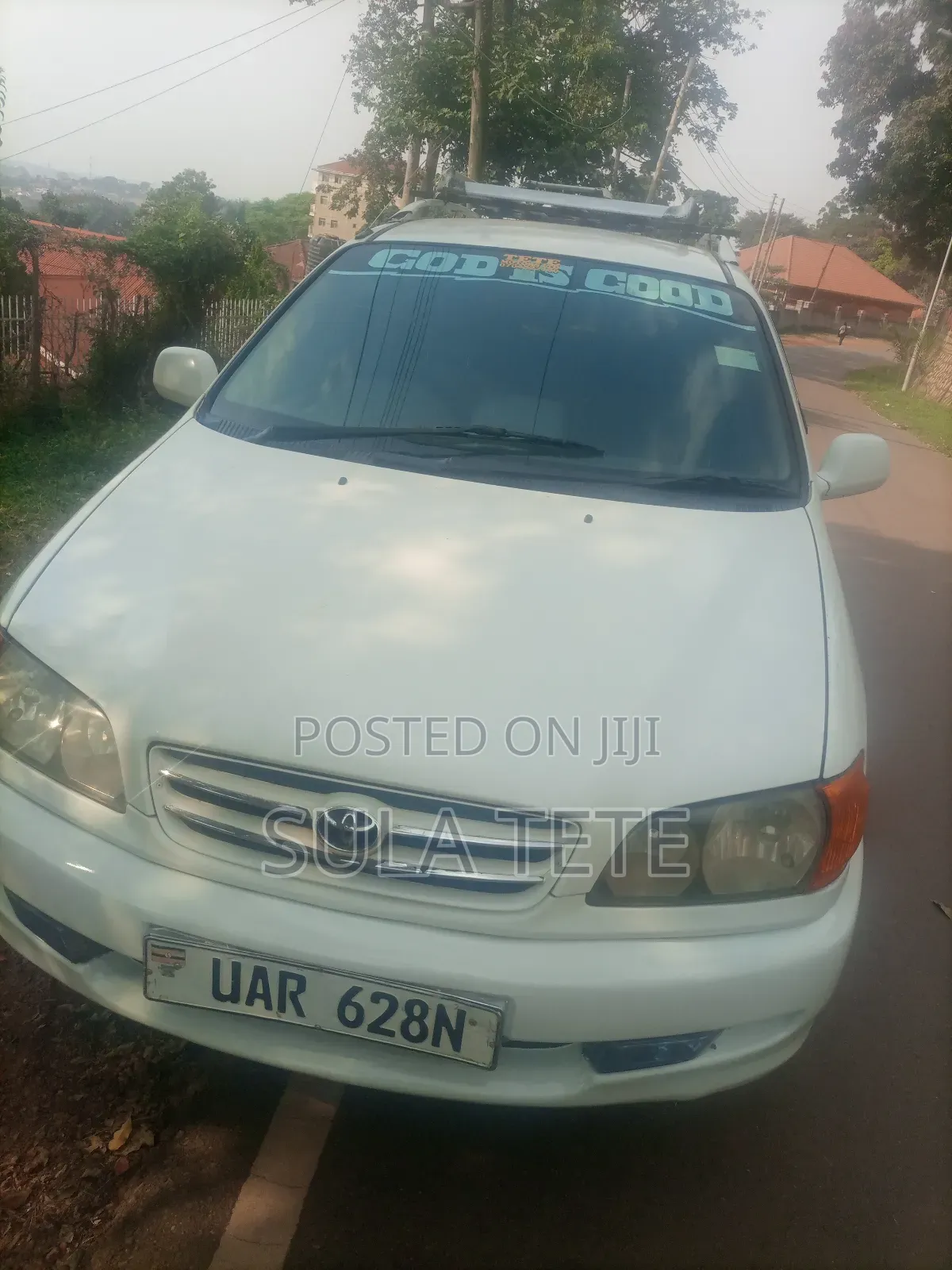 Toyota Ipsum 2000 White