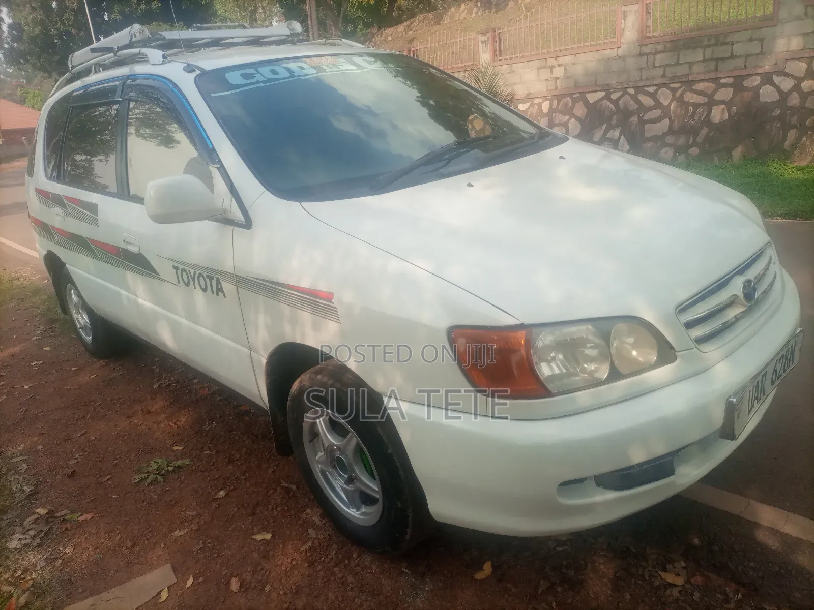Toyota Ipsum 2000 White