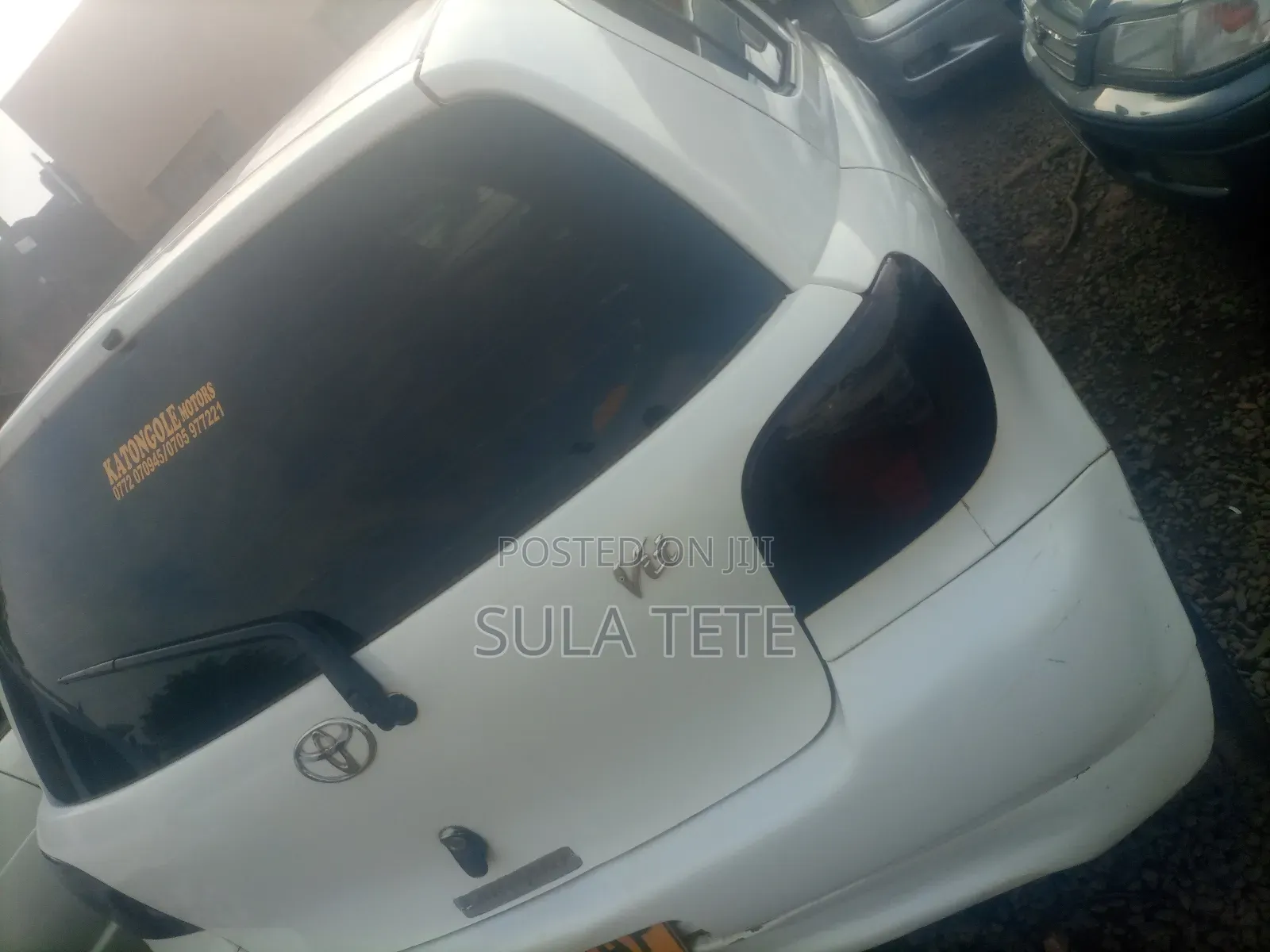 Toyota Vitz 1.3 AWD 3dr 1999 White