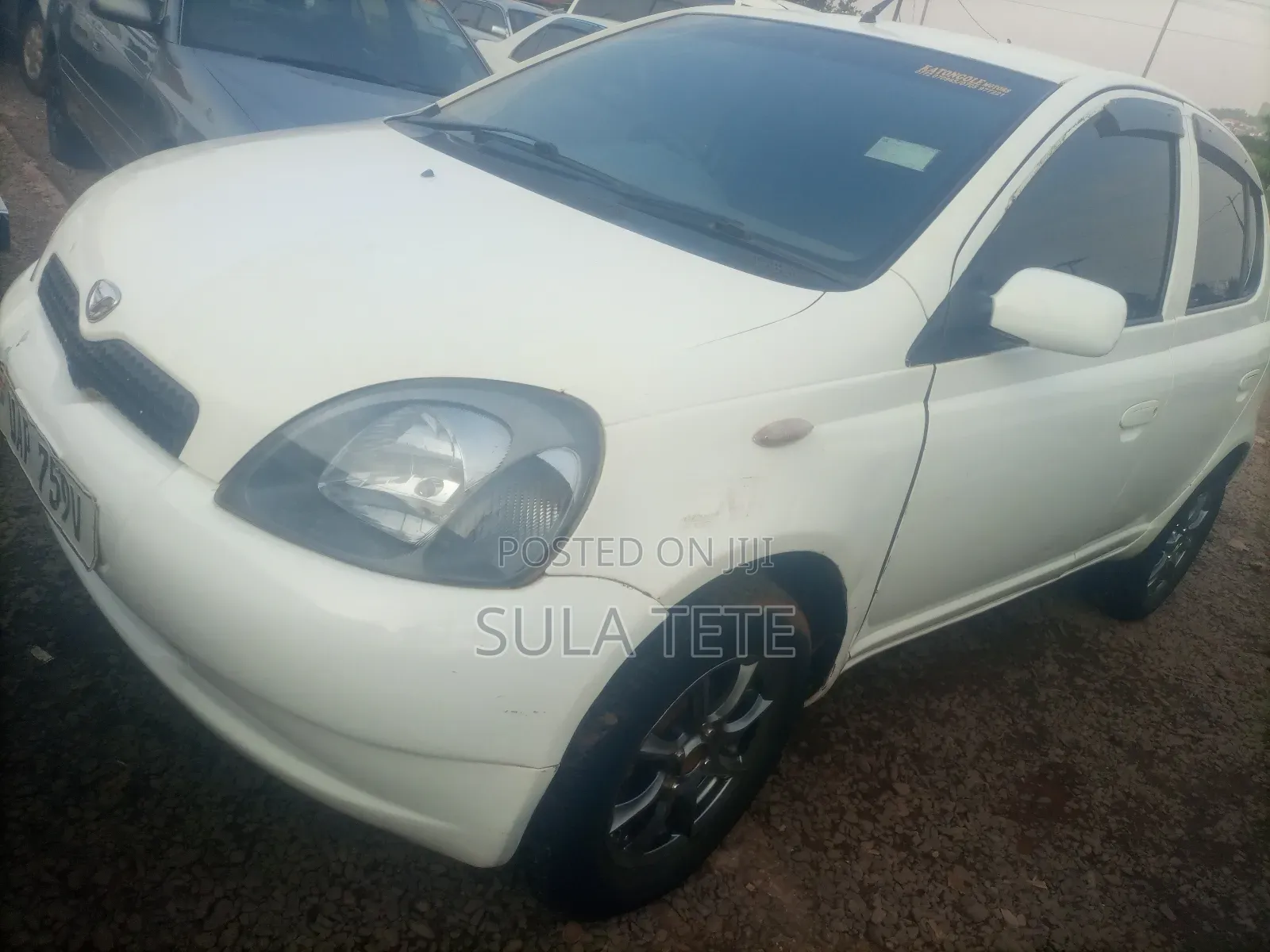 Toyota Vitz 1.3 AWD 3dr 1999 White