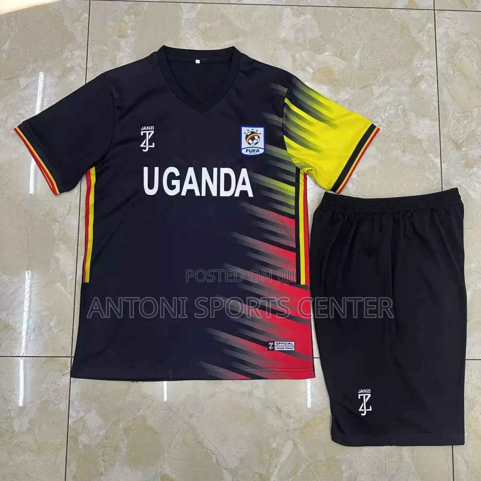 Uganda Cran Janz