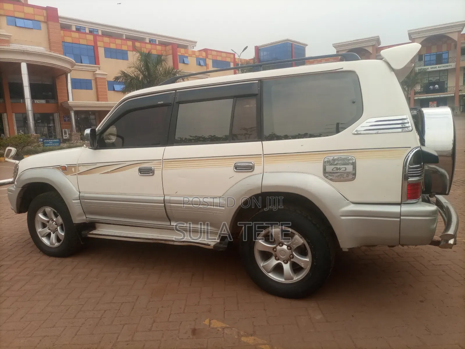 Toyota Land Cruiser Prado 2.7 16V 3dr 1999 White