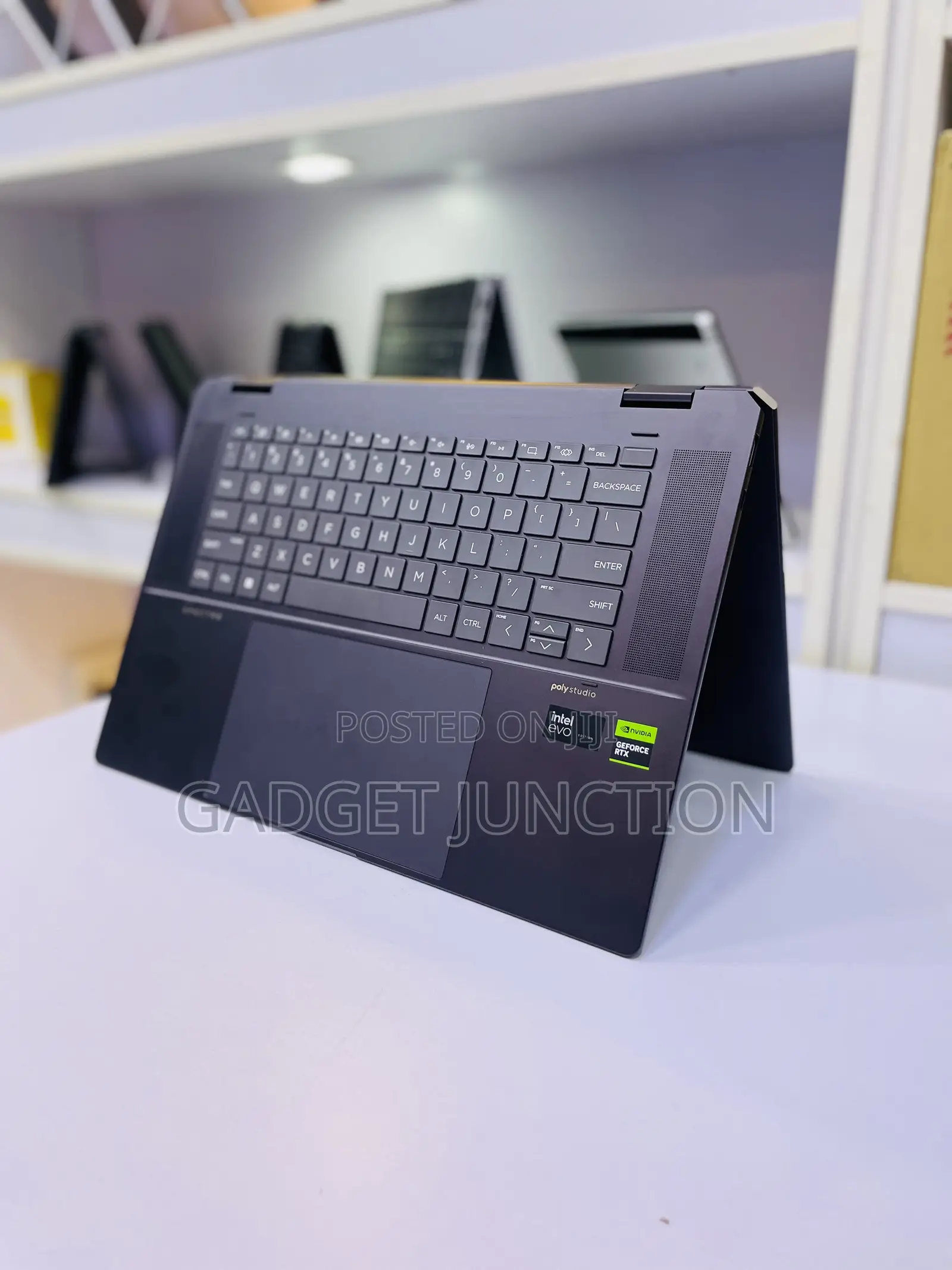 New Laptop HP Spectre X360 16GB Intel Core Ultra 7 SSD 512GB