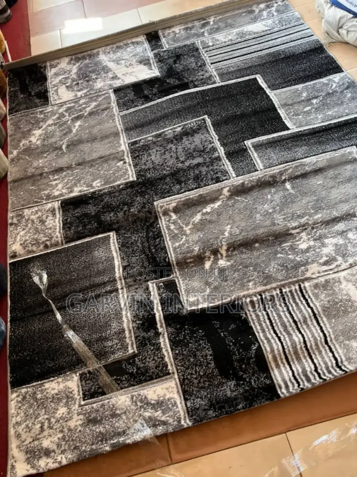 Paris Center Carpet Available