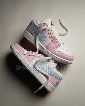 Nike Jordan 1 Low Pink
