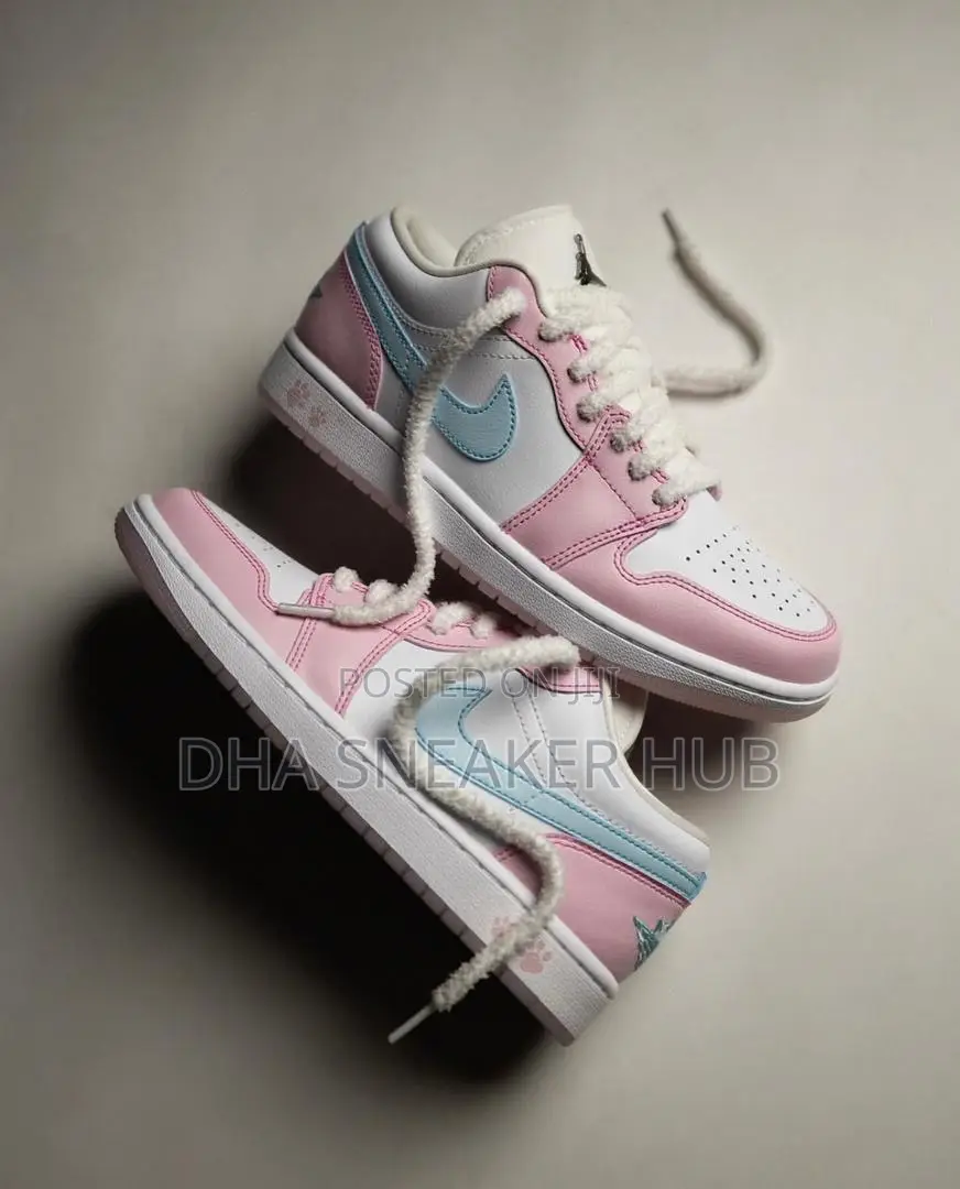 Nike Jordan 1 Low Pink