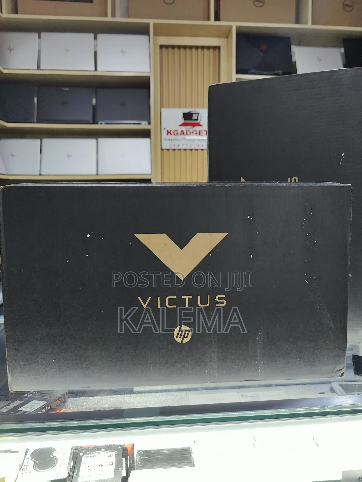 New Laptop HP Victus 15 8GB Intel Core i5 HDD+SSD 512GB