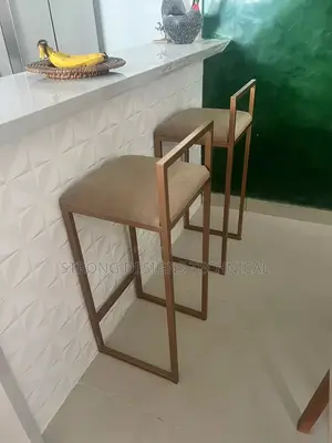 A Pair of 2 Bar Counter Chairs/ Kitchen Island Stool