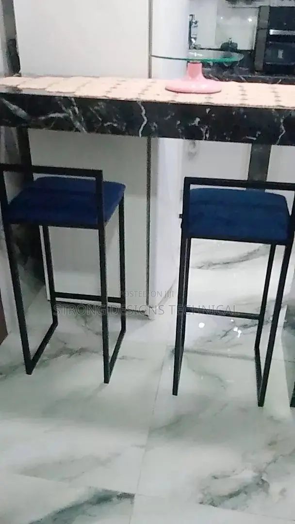 A Pair of 2 Bar Counter Chairs/ Kitchen Island Stool