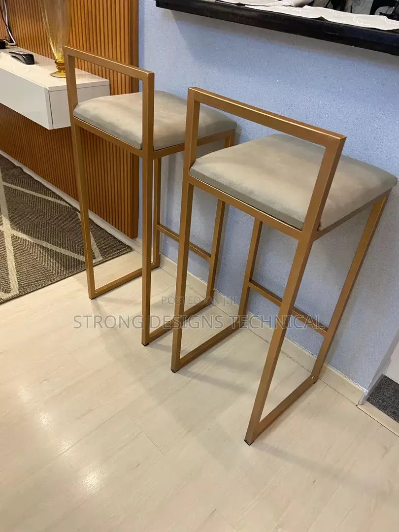 A Pair of 2 Bar Counter Chairs/ Kitchen Island Stool