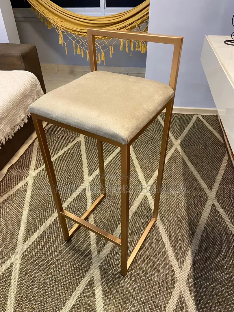 A Pair of 2 Bar Counter Chairs/ Kitchen Island Stool