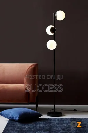 Flores Floor Lamps