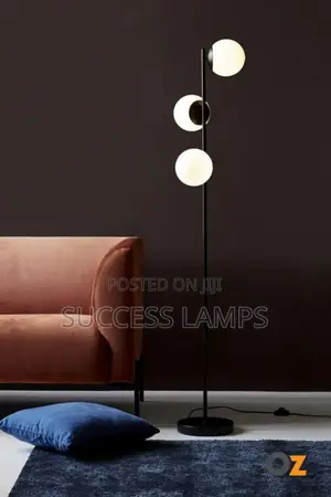 Flores Floor Lamps