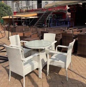 4 Sitter Rattan Dinning Table in Cream Colour