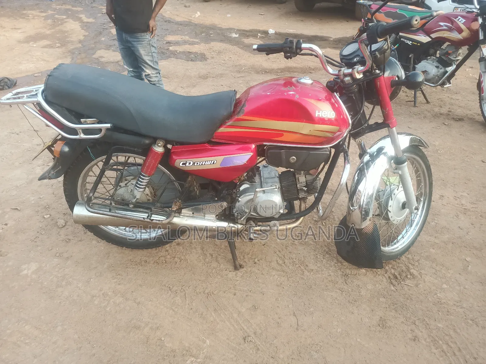 Hero Dawn 100 2016 Red