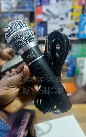 Vocal Microphone Omax