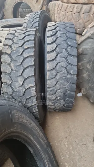 315/80r22.5 Mugrip Used Tyres for Sinotruck and Fuso