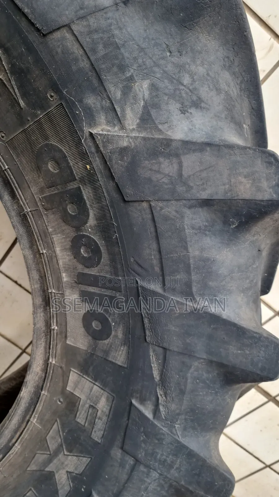 18.4r3 Appollo Used Tyres of 14 Ply Ratings