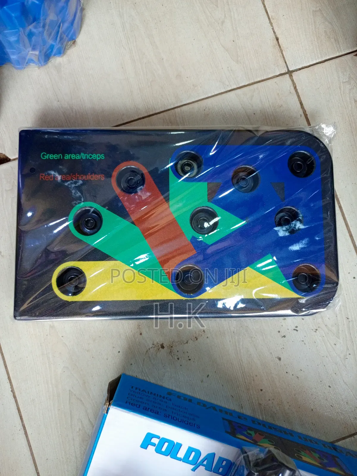 Foldable Push-Up Board.