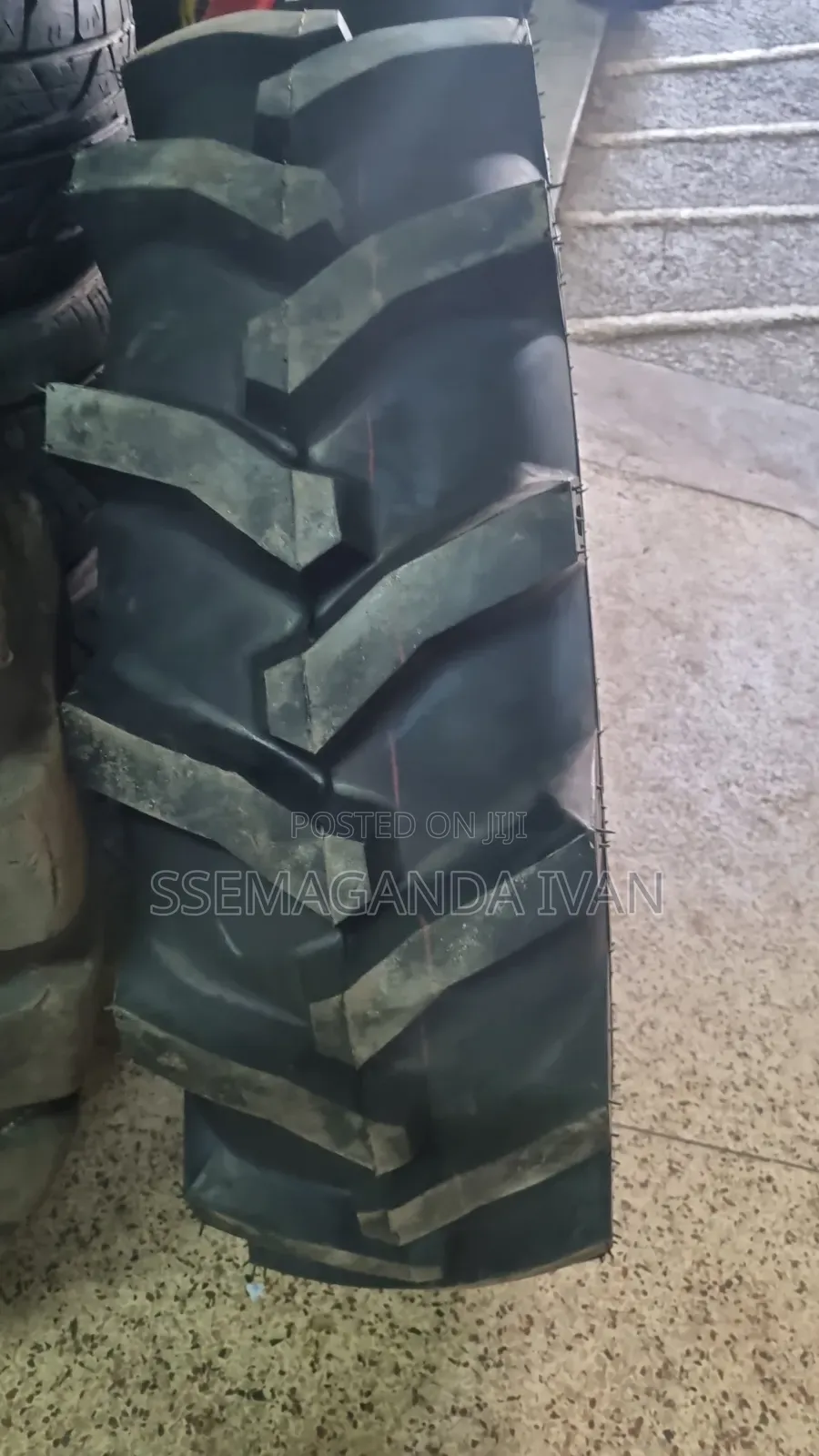 12.4r24 12 Plyrating Tyres New