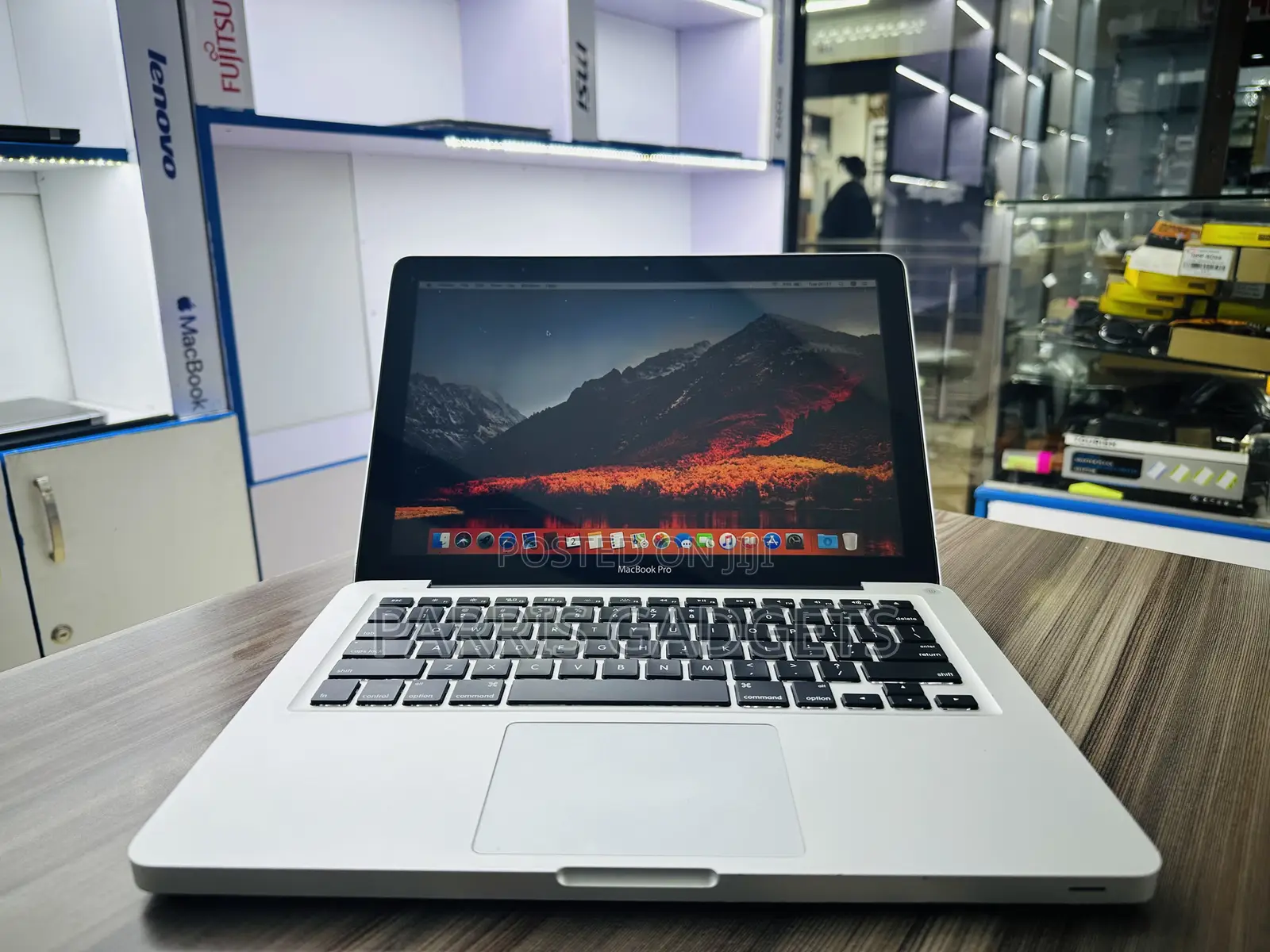 Laptop Apple MacBook Pro 2011 8GB Intel Core I5 HDD 500GB