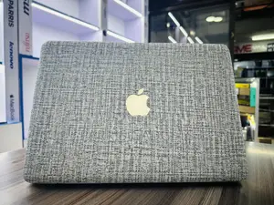 Laptop Apple MacBook Pro 2011 8GB Intel Core I5 HDD 500GB
