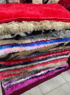 Quslity Fluffy Carpets