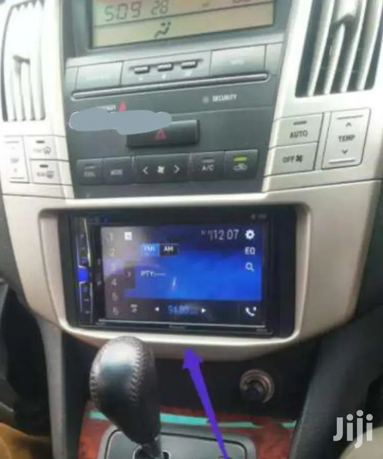 Original Pioner Radio For Toyota Harrier New Model