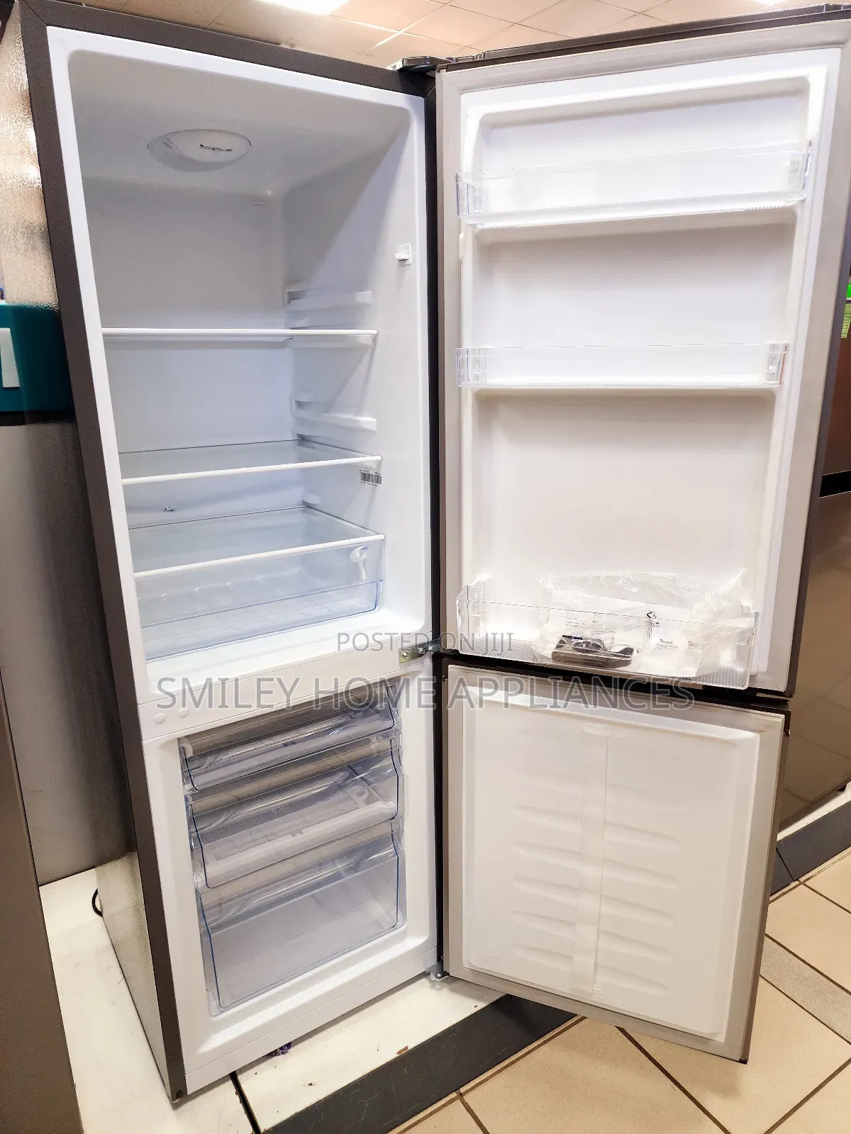 Hisense 231ltrs Defrost Fridge Double Door at Reduced Price