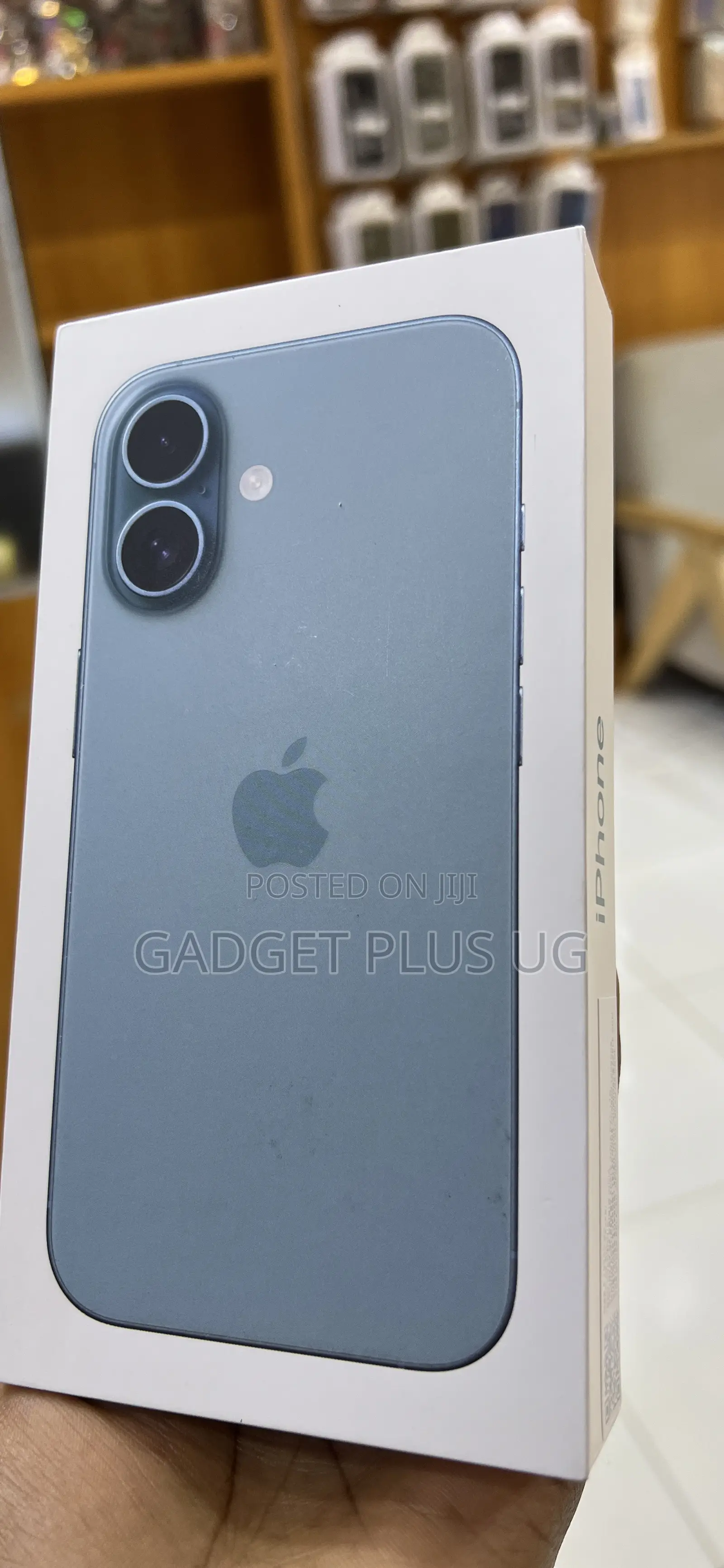 New Apple iPhone 16 128 GB Green