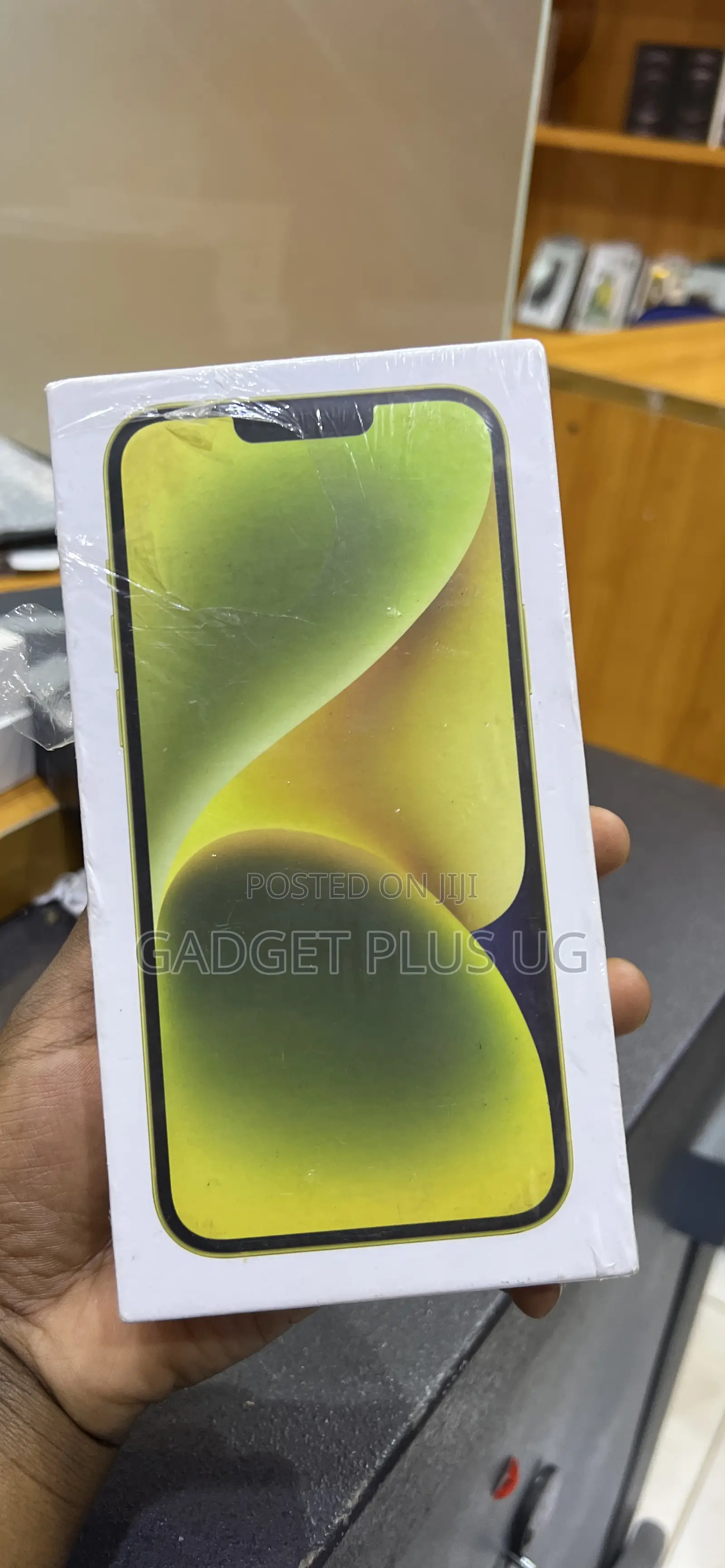 New Apple iPhone 14 Plus 256 GB Yellow