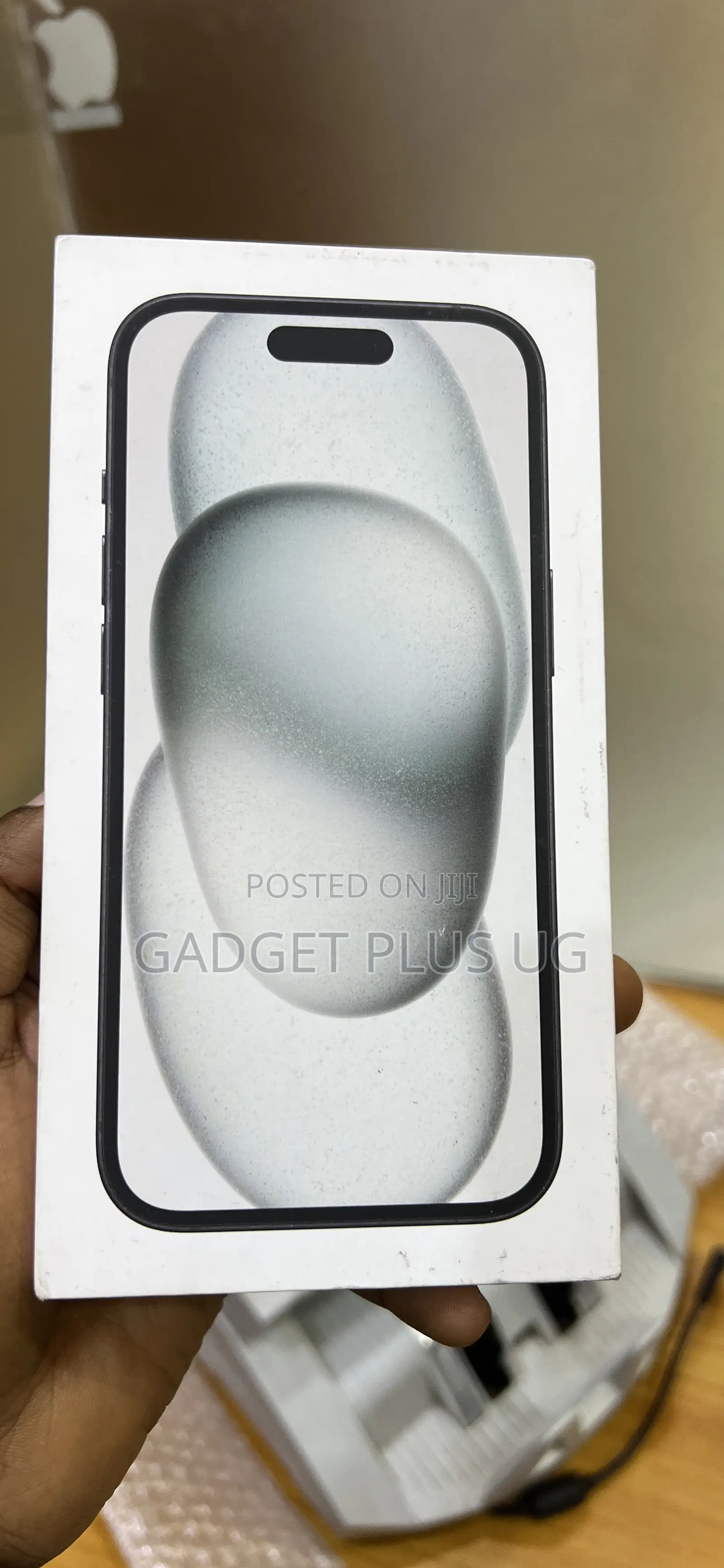 New Apple iPhone 15 128 GB Black