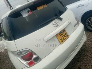 Toyota IST 2007 White