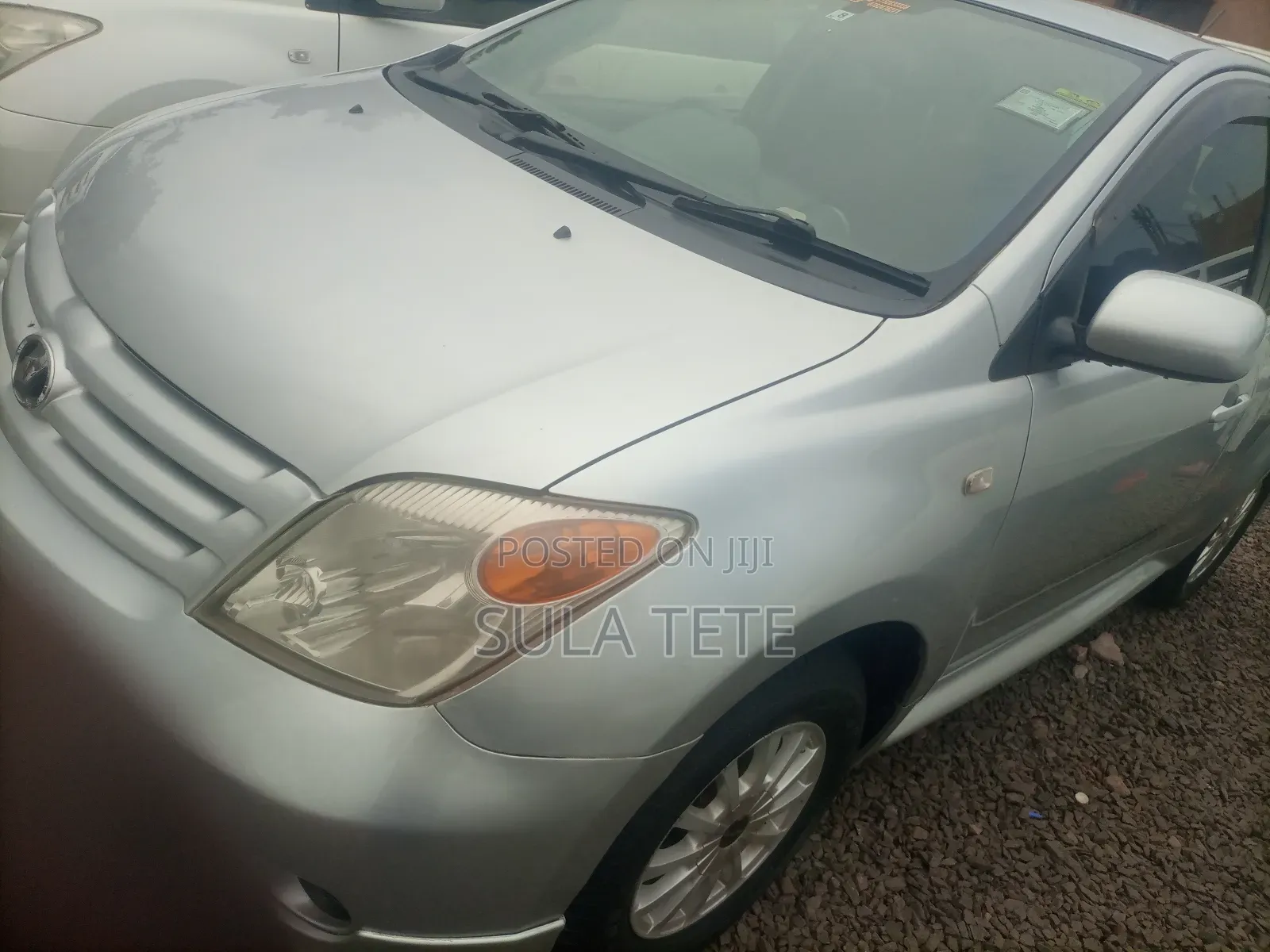 Toyota IST 2004 Silver