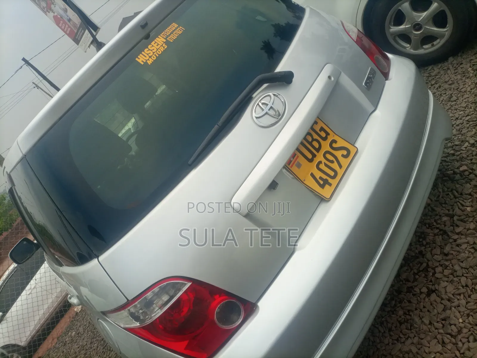 Toyota IST 2004 Silver